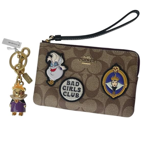 Disney X Coach Corner Zip Wristlet Bear Bag Charm Bundle New